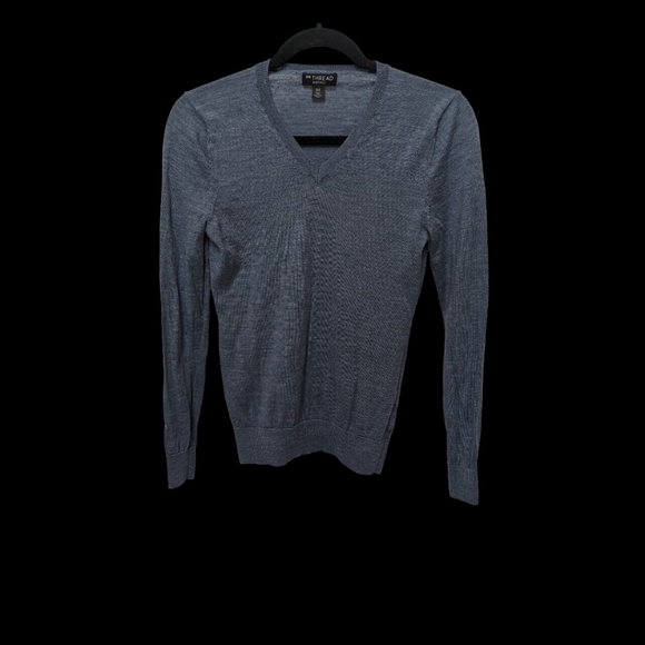 En Thread Sweater 100% Merino Wool - Picture 1 of 4